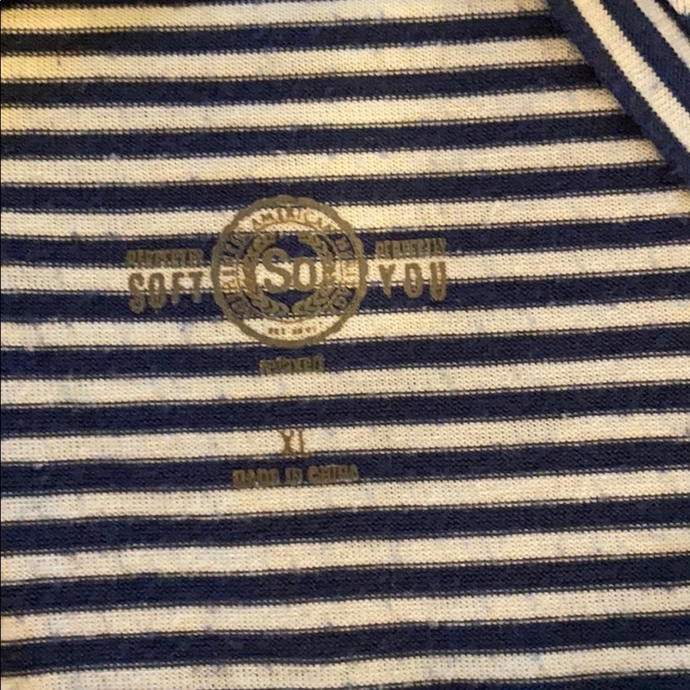 Striped top - Picture 2 of 2